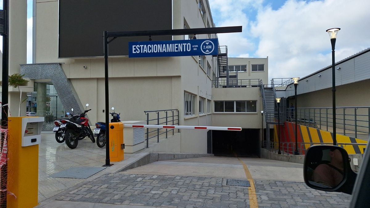 San Rafael puso en marcha el estacionamiento subterráneo de la ex terminal