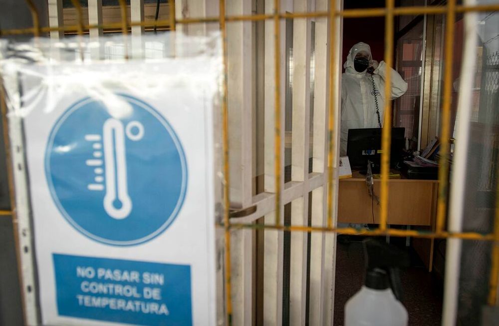 Mendoza 23 de junio de 2020 Sociedad Caso 98En la Bodega Uvita ubicada en carril Rodriguez Pena donde trabaja el caso 98 se realizaron testeaos a todos  los empleados Foto: Ignacio Blanco / Los Andes