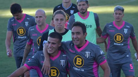 El próximo lunes, el Lobo jugará ante Atlanta desde las 14 en el Víctor Legrotaglie. / Orlando Pelichotti (Los Andes).