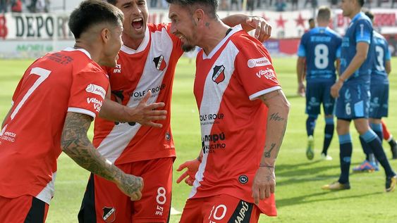 Maipú tiene una marcha más en esta temporada, en la actual consiguió el salto de calidad que le faltaba para meterse en la pelea por el primer puesto.Foto: Orlando Pelichotti