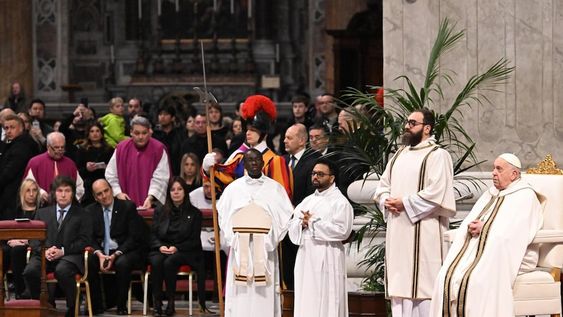 Vatican City (Vatican City State (holy See)), 11/02/2024.- Pope Francis (R) celebrates a Holy Mass for Canonization of Maria Antonia of Saint Joseph de Paz y Figueroa in Saint Peters Basilica, Vatican City, 11 February 2024. On the anniversary of the first apparition of the Blessed Virgin Mary in Lourdes, Pope Francis canonized Maria Antonia of Saint Joseph de Paz y Figueroa, also known as Mama Antula, the founder of the House for Spiritual Exercises of Buenos Aires. (Papa) EFE/EPA/CLAUDIO PERI