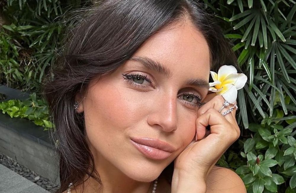 Zaira Nara encantó con su look en Tailandia