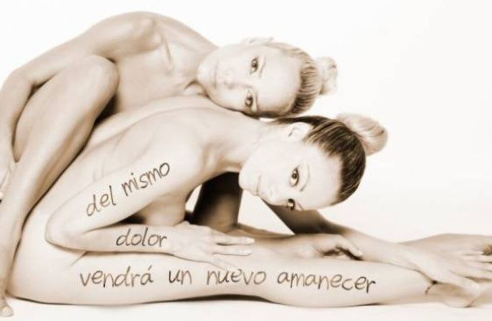 Andrea Ghidone y Gisela Bernal se desnudaron para una campaña