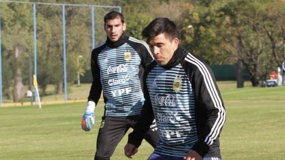 Selección: el Patón Guzmán y Marcos Acuña ya entrenan junto al plantel en Ezeiza