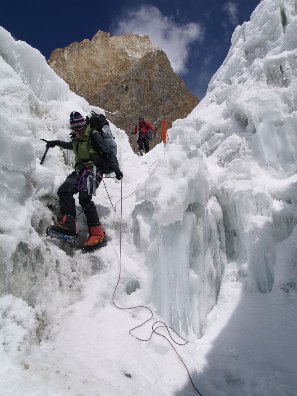 La historia del hombre que nació y murió dos veces y bajó caminando infartado del Himalaya: 