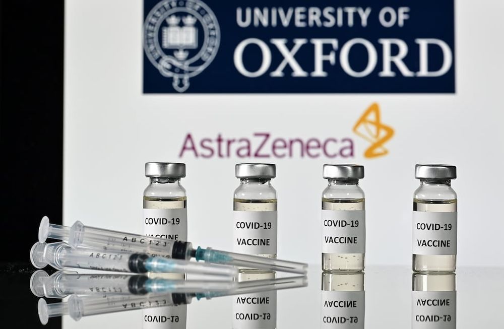 Es inminente la aprobación de Anmat a la vacuna de la Universidad de Oxford y el laboratorio AstraZeneca. / AFP