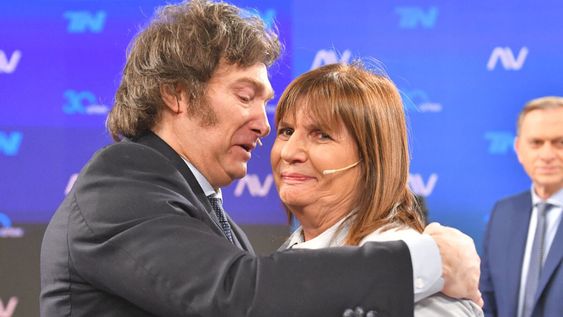 Milei continúa liderando las interacciones políticas, pero sufrió un gran desgaste. Bullrich aparece en el radar con gran crecimiento.