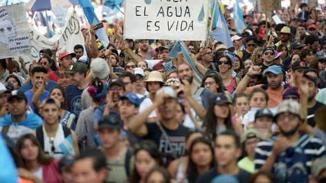 Minería: el miedo como herramienta de acción política - Por Natacha Eisenchlas