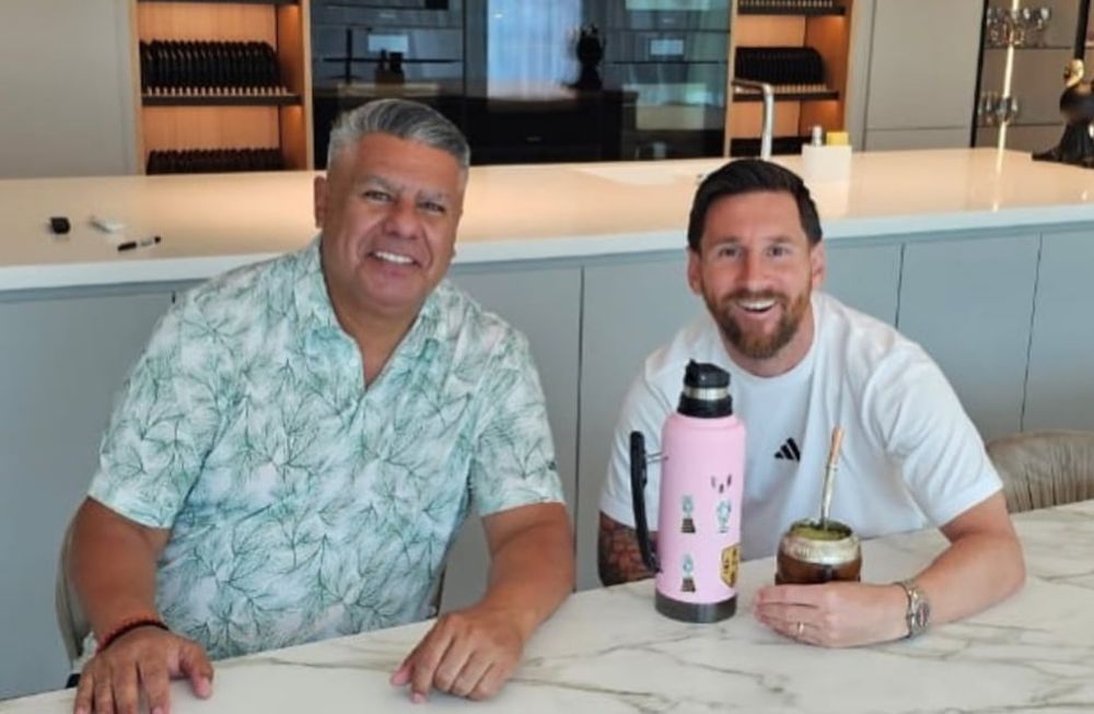 Messi y Tapia cierran el año a puro mate /Foto: Chiqui Tapia