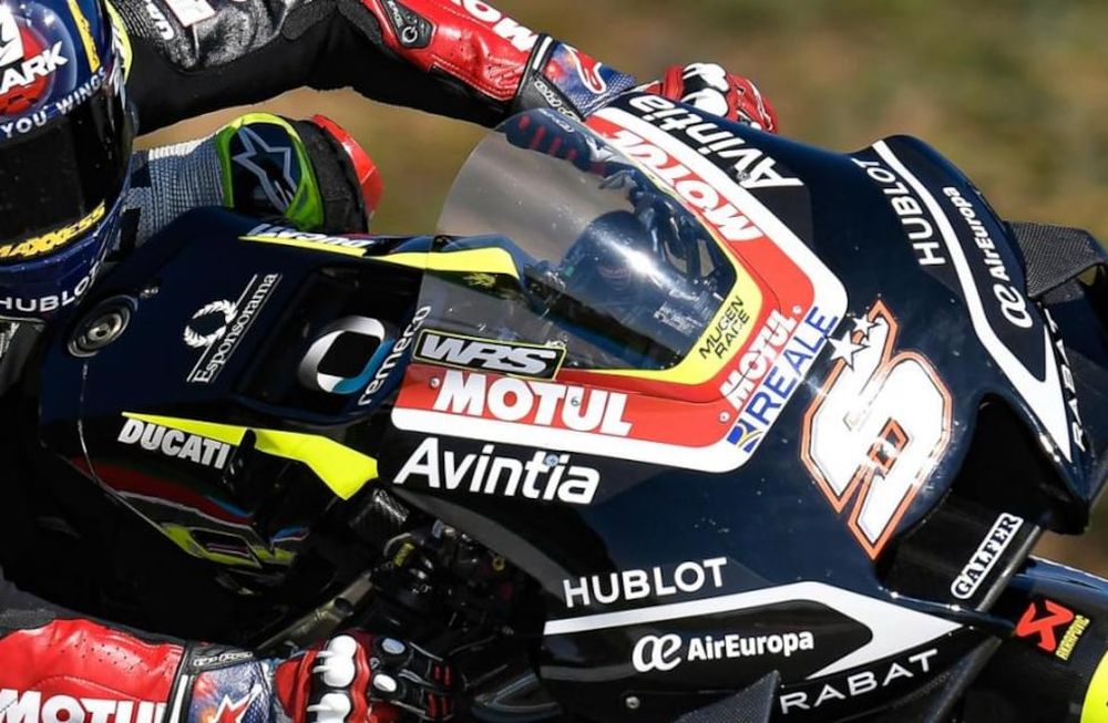 Zarco marcó la pole en el MotoGP