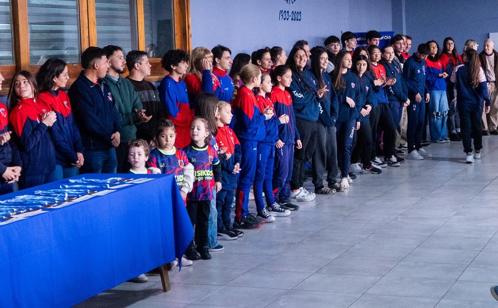 Andes Talleres Sport Club, institución histórica que tiene 3600 socios activos de los cuales, 3000 son deportistas.&nbsp;