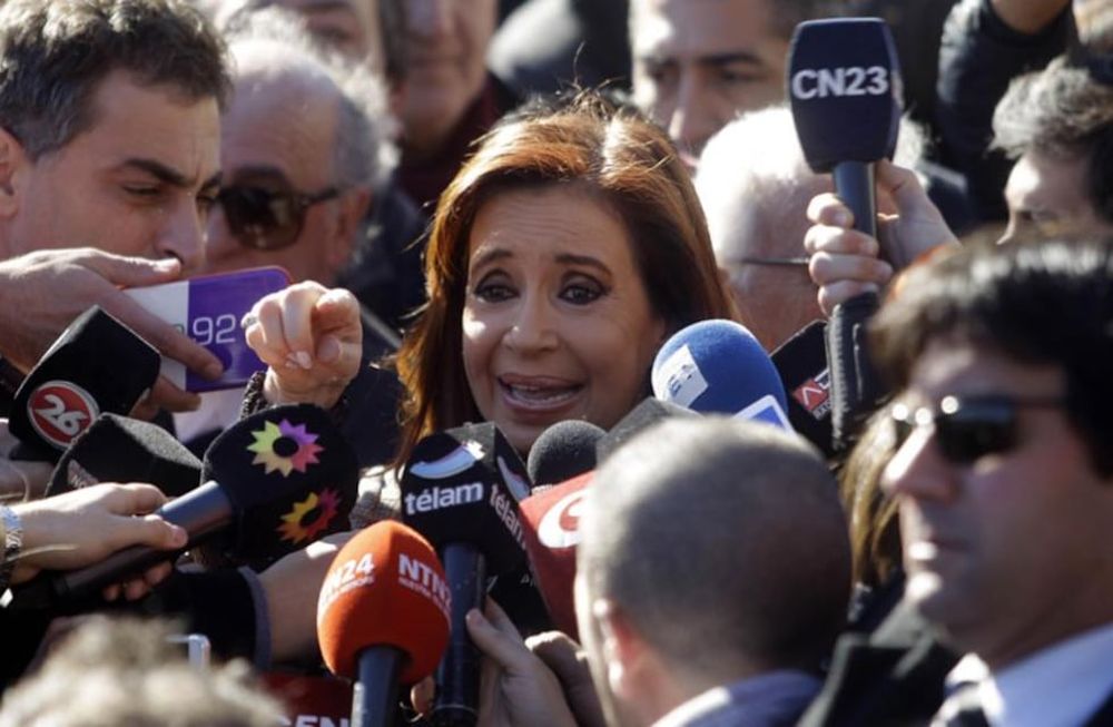 Cristina Kirchner en los tribunales de Comodoro Py (Archivo DyN)