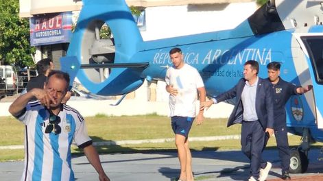 El Dibu Martínez aterrizó con un helicóptero en un hospital.