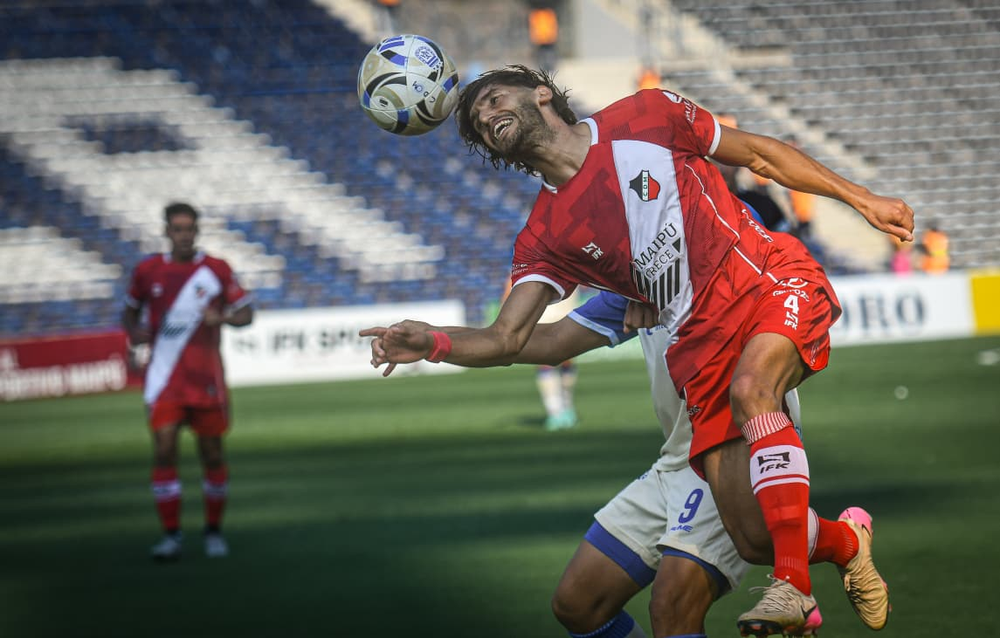 Deportivo Maip&uacute; vs Godoy Cruz en el estadio Malvinas Argentinas&nbsp;