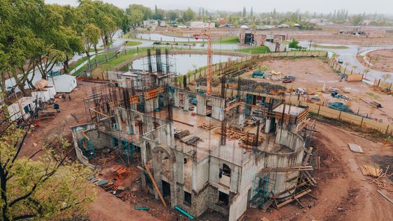 La Capilla Carlo Acutis en Mendoza ya tiene un avance del 24%.