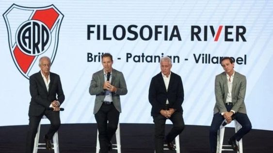 El oficialismo irá con Jorge Brito (con micrófono) como candidato a presidente y Matías Patanian e Ignacio Villarroel como vice primero y segundo respectivamente. / Foto: Gentileza