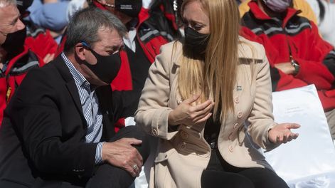 Adolfo Bermejo y Anabel Fernández Sagasti, los principales candidatos de Frente de Todos. Foto: Ignacio Blanco / Los Andes