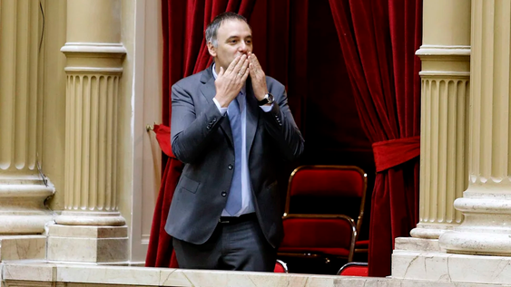 El cuestionado jefe de Gabinete, Manuel Adorni&nbsp;