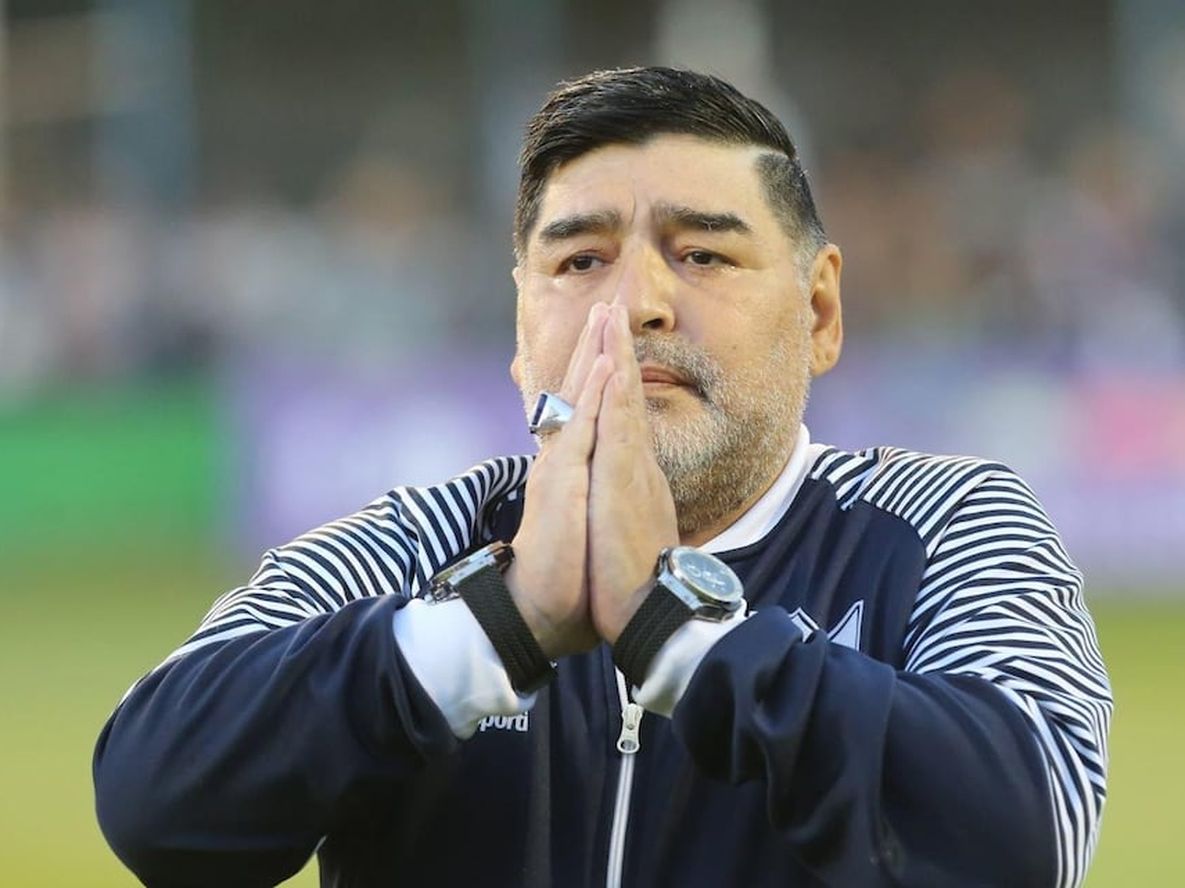 Nueva traba en el juicio por la muerte de Maradona: uno de los jueces pidió excusarse por motivos de salud