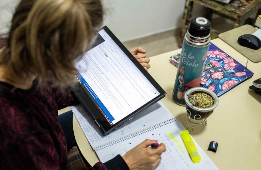 Escasez de docentes en escuelas de Mendoza: becas de hasta 50% del salario a quienes estudien profesorados