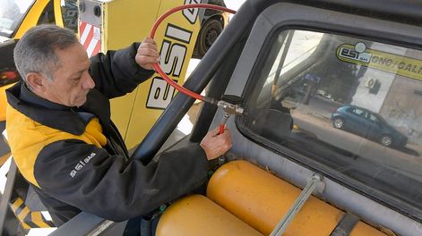 Cuánto se ahorra si cambias de nafta a gas. Foto: Orlando Pelichotti