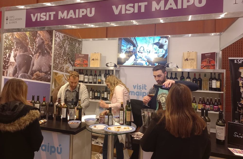Maipú promociona su potencial turístico y gastronómico en Córdoba