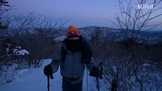Hoy en Netflix: el extremo reality que pone a celebridades a escalar montañas