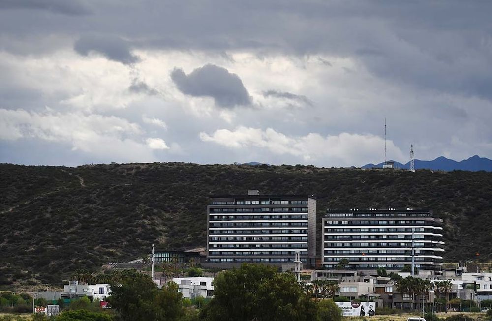 Defensa Civil emitió alerta por tormentas y Zonda: a qué hora y en qué zonas (Foto archivo José Gutiérrez / Los Andes)