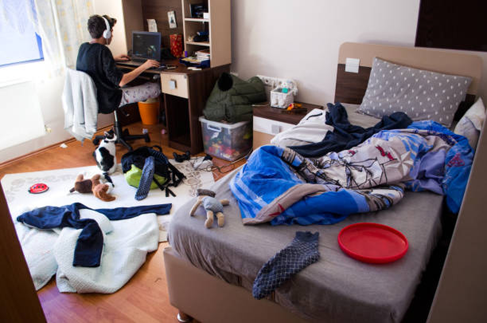 Qué dice la psicología sobre el desorden en la habitación.