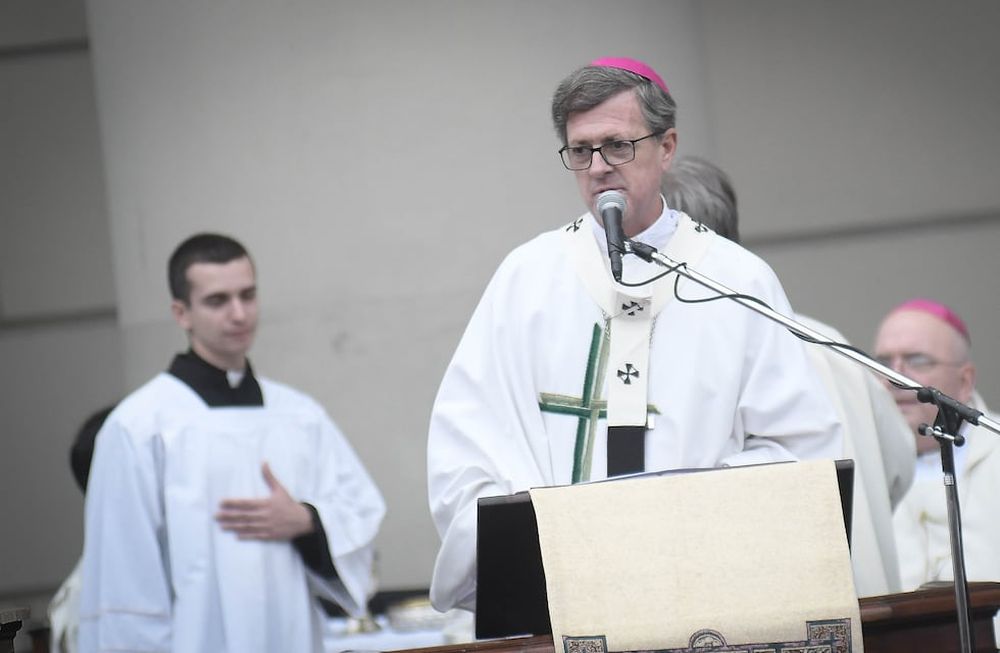 Monseñor García Cuerva criticó a la dirigencia argentina por lanzarse culpas tras conocerse el índice de pobreza. Imagen de archivo/Federico Lopez Claro