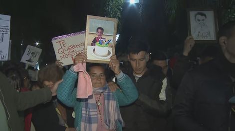 Marcha por Loan este viernes, día en el que ordenaron la detención de Laudelina Peña. (TN)