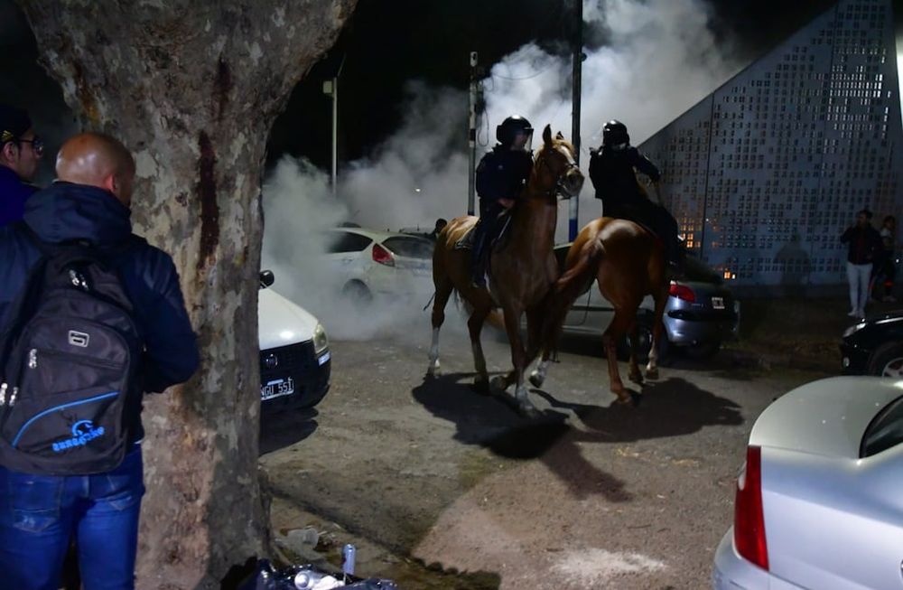 Quién es el jefe del operativo en el estadio de Gimnasia que dejó un muerto y ocho heridos (Gentileza Clarín)