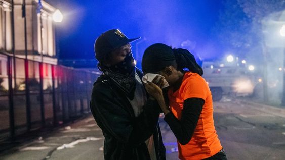 El impactante video donde policías de EE.UU. acribillan a Jacob Blake: siguen violentas protestas