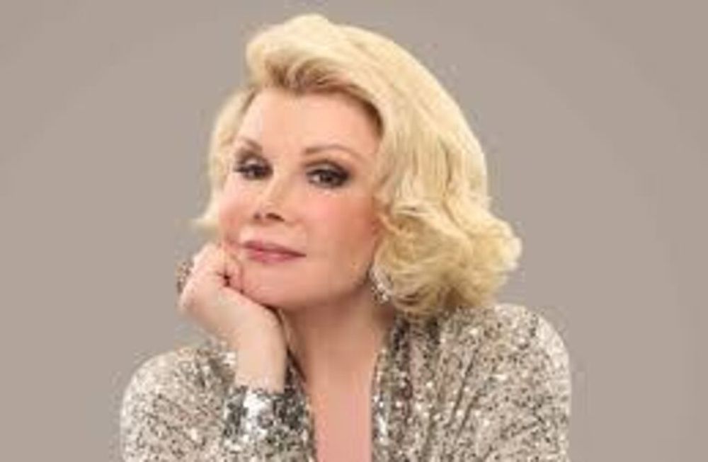 Joan Rivers salió de terapia intensiva
