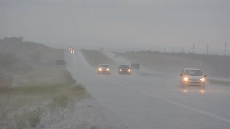 Diluvio. Así se encontraba ayer la ruta 40, a pocos kilómetros de Ugarteche / Nicolás Ríos