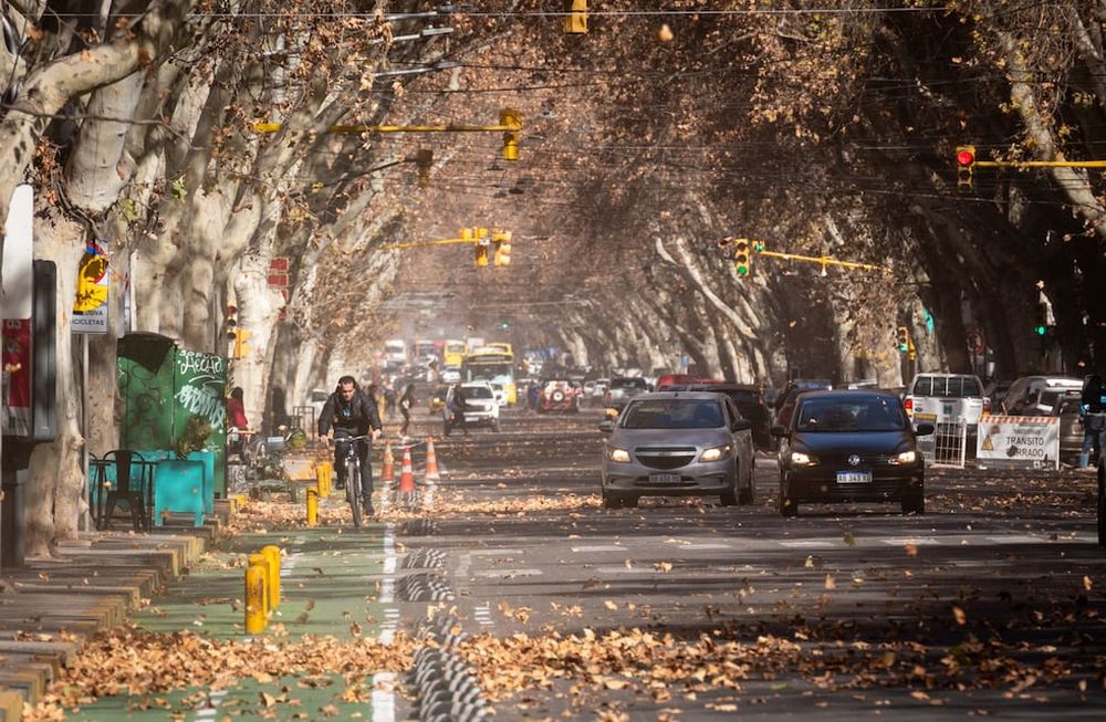 Rige alerta amarilla y naranja por viento Zonda para este fin de semana en Mendoza. Foto: Ignacio Blanco / Los Andes