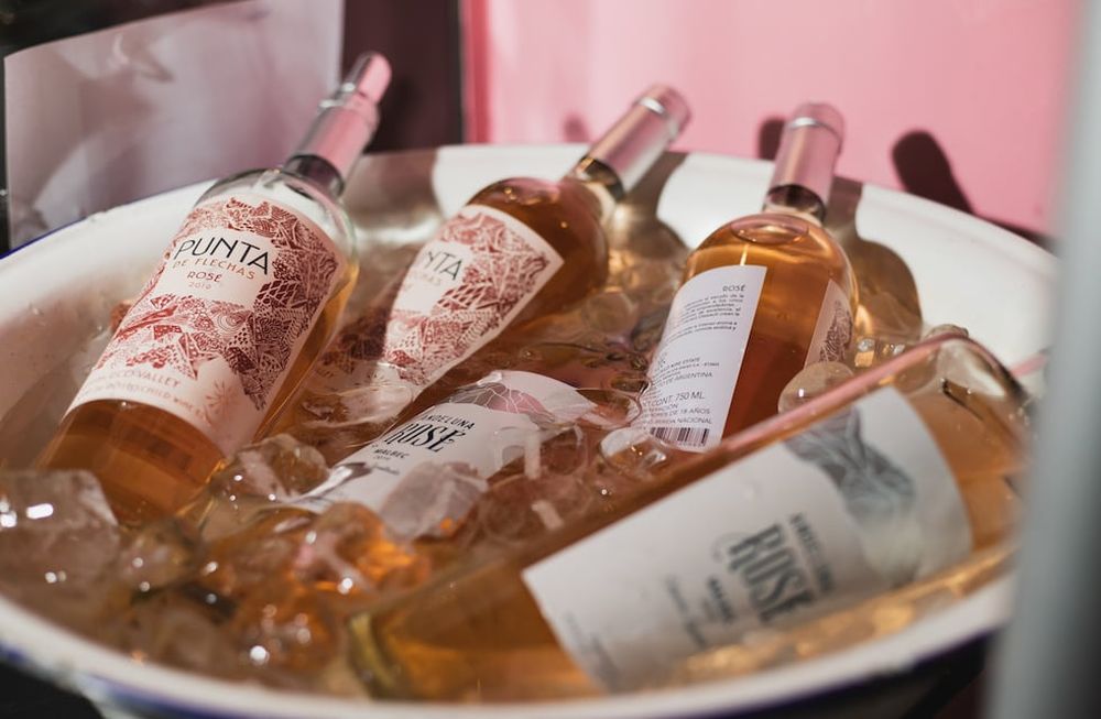 Ganate dos entradas para Chin Chin Rosé, la Feria de Vinos Rosados de Santa almacén