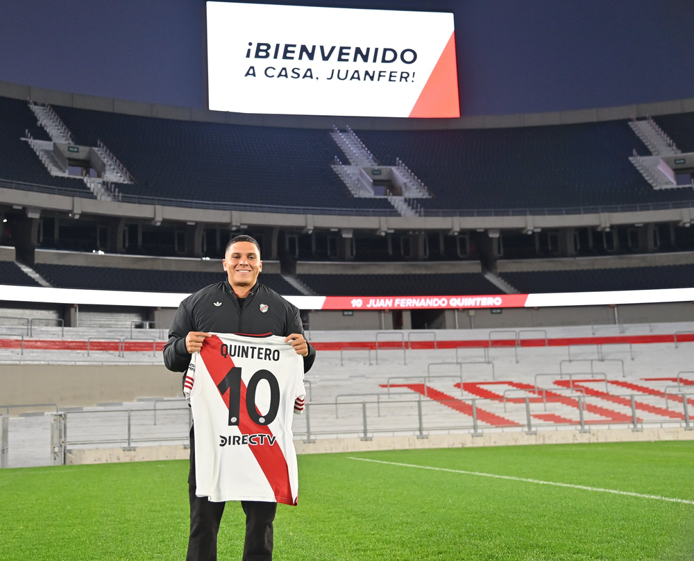 El jugador colombiano comenzará su tercer ciclo en River. Se calzará la N°10.
