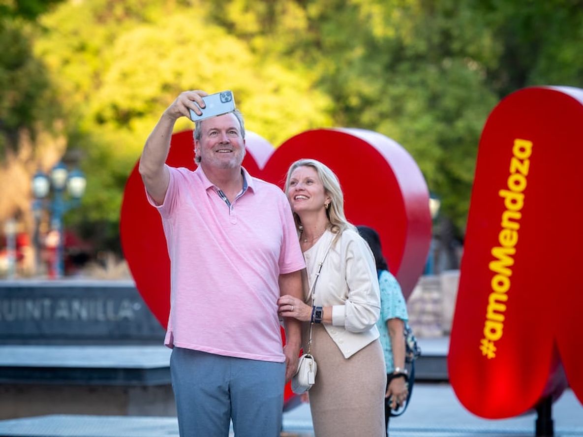 Turismo: la ocupación está entre las más bajas de la última década para la época y los extranjeros “están salvando el verano” en Mendoza. Foto: Ignacio Blanco / Los Andes