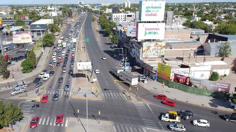 Los Andes | Calles y accesos principales para solucionar problemas de tránsito en la ciudad de Mendoza.Nudo vial en el ingreso a la Ciudad.Foto: José Gutierrez / Los Andes