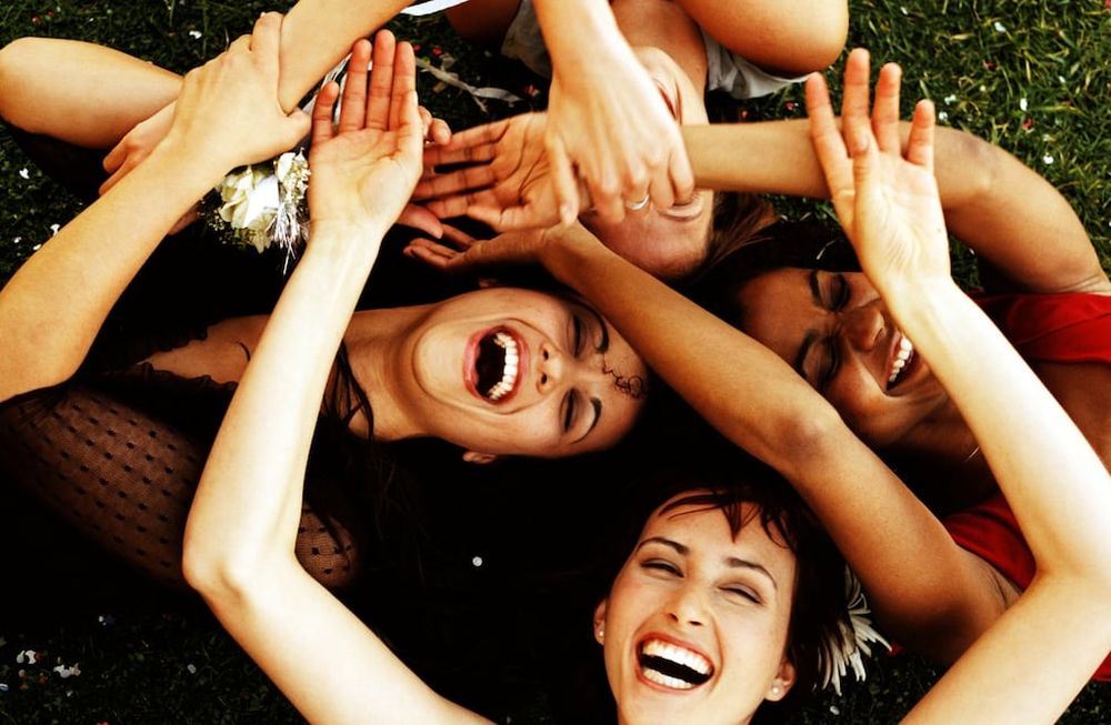 Horóscopo: las personas que sí saben cómo divertirse