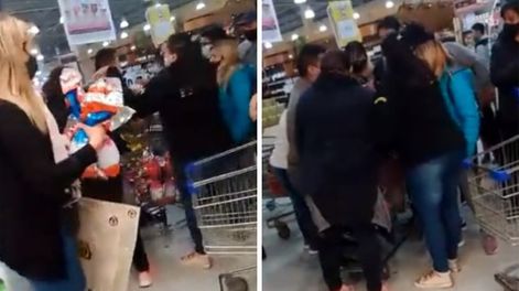 La promoción de 2x1 en huevos de pascua desató empujones, gritos e insultos en un supermercado.