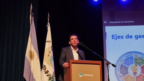 El ministro de Educación, Tadeo García Zalazar