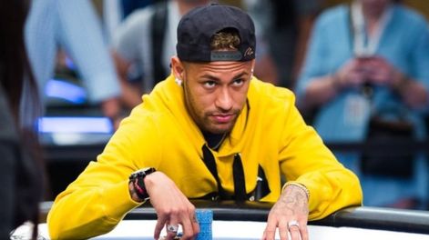 Neymar perdió un millón de euros en una partida de poker online.