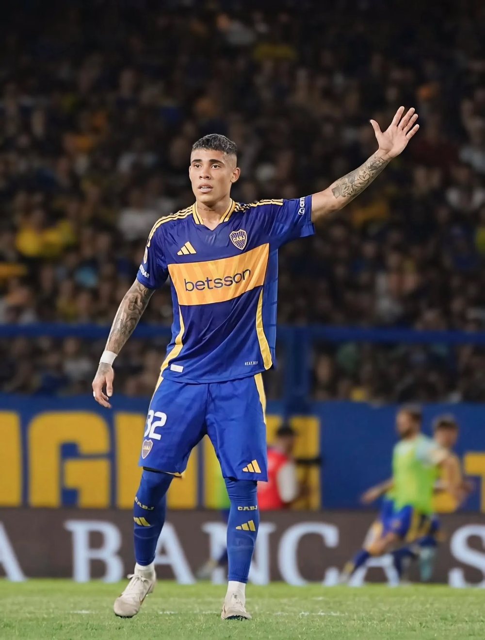 Ayrton Costa volver&iacute;a a ser titular en Boca