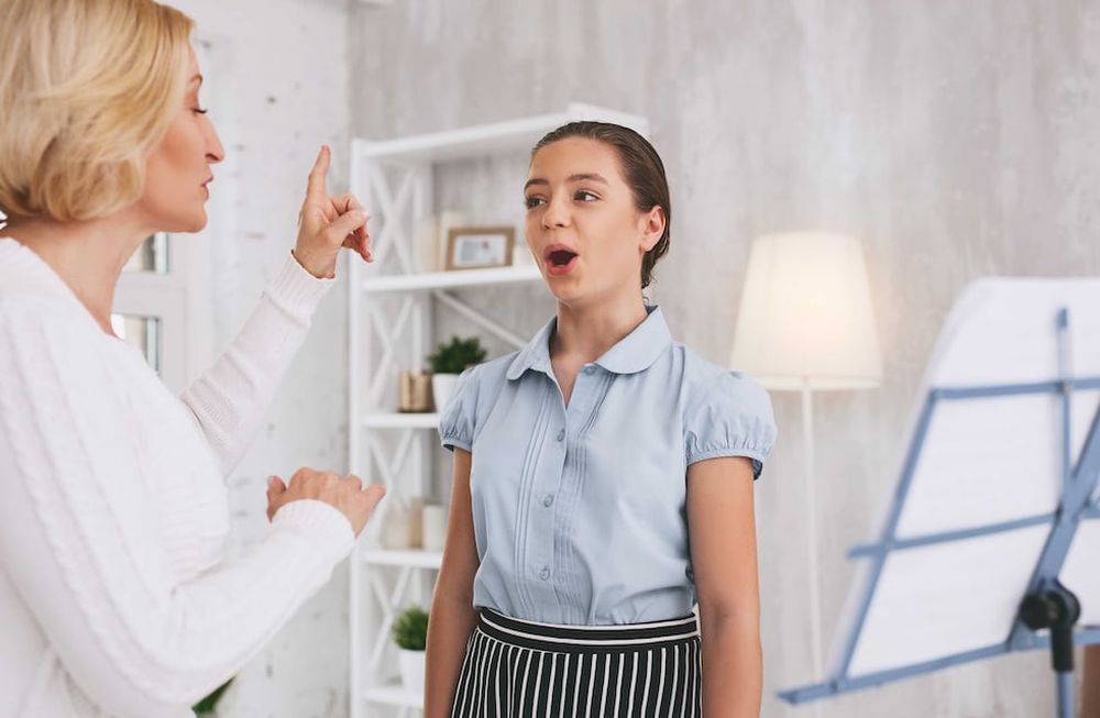 La voz es una función del organismo a la que hay que cuidar tanto como al resto del cuerpo. Es vehículo del habla, del pensamiento y las emociones, y refleja nuestro estado físico y mental. Foto: 123rf