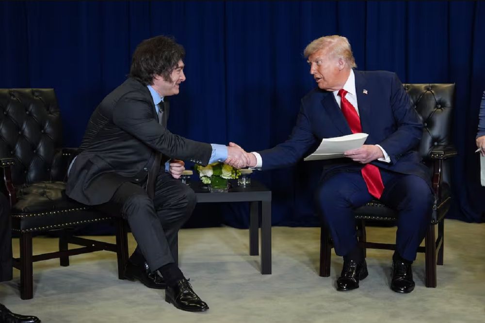 Президент Хавьер Милей с Дональдом Трампом в Нью-Йорке.