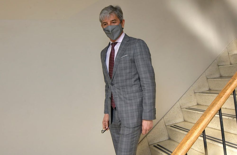 El juez federal mendocino Walter Bento (58) fue procesado como presunto líder de una asociación ilícita dedicada al cobro de coimas a cambio de beneficios judiciales. Foto: Orlando Pelichotti / Los Andes