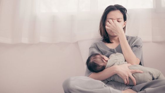 Qué es el baby blues, el síndrome que afecta a la mayoría de las mujeres tras el parto.
