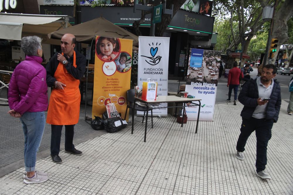 Colecta solidaria para las víctimas del temporal en Bahía Blanca